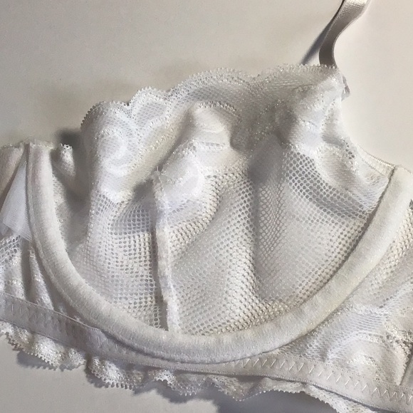 NWT size 34C Yandy collection, white lace underwire bra - Picture 3 of 7